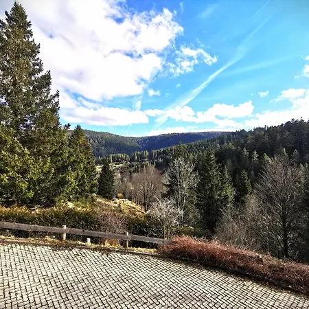 Pura Vida - En Pleine Nature, Confort Horská chata Le Valtin